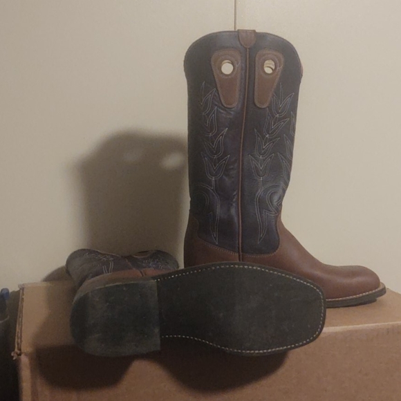 Cowboy Boots - Picture 3 of 4